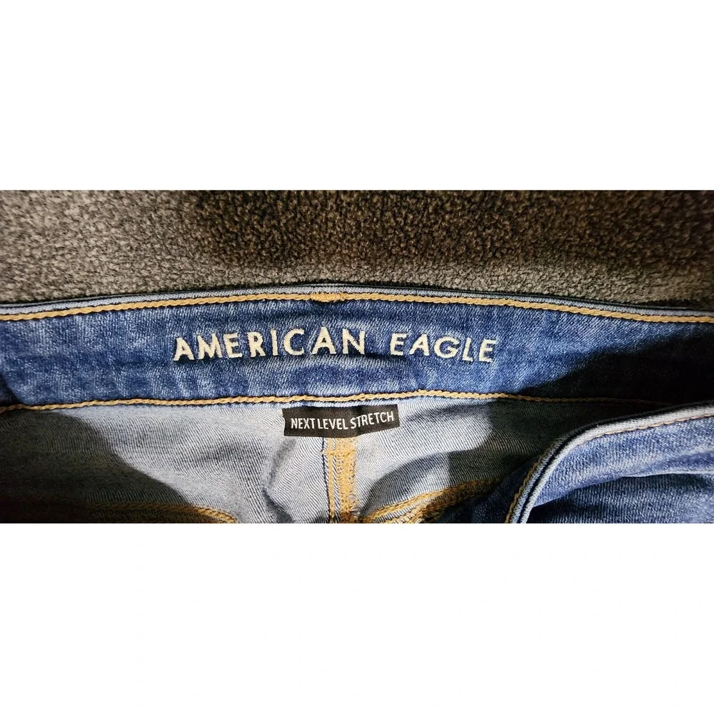 American Eagle Size 4 Womens Jean Light Wash Blue Jegging‎ Ne(x)t Level Stretch